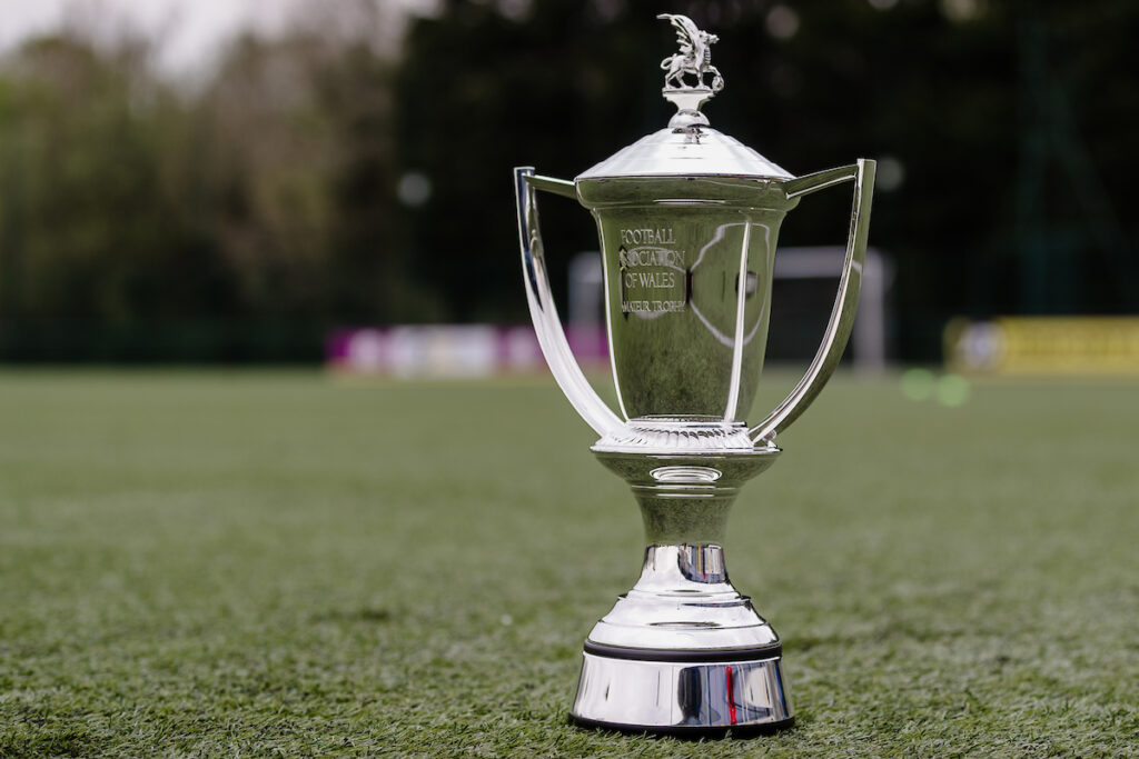 Images of the new FAW Amateur Trophy