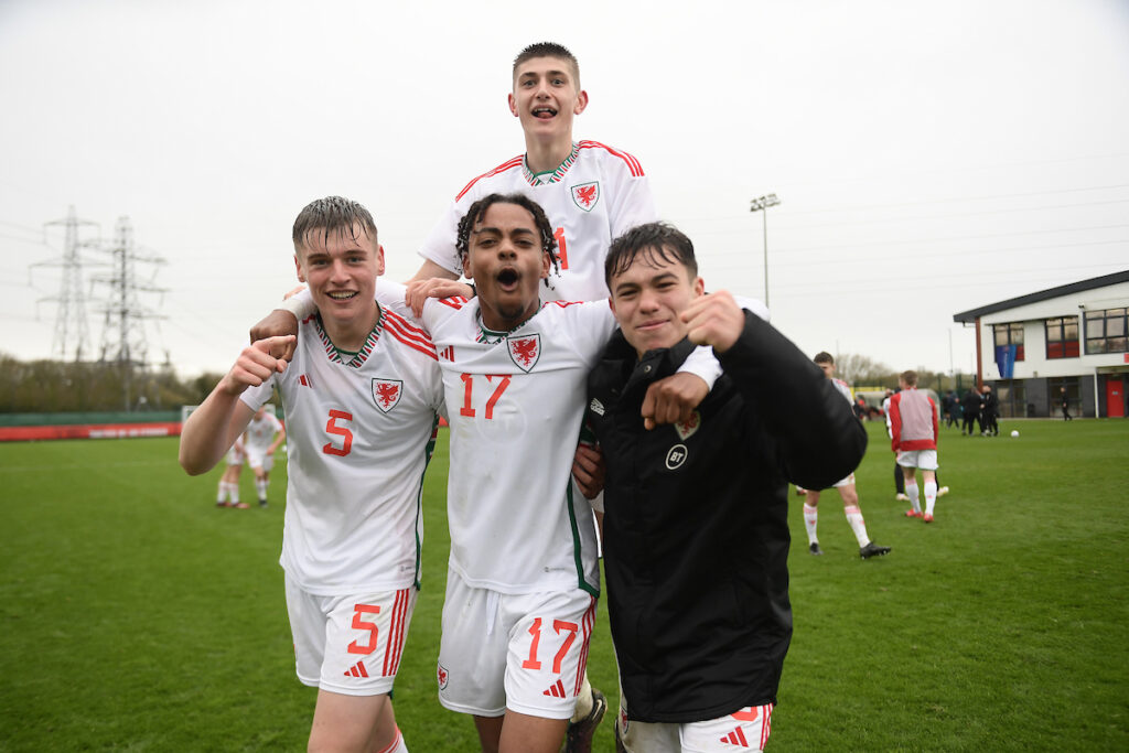 Dylan Lawlor of Wales, Freddie Issaka of Wales, Daniel Cox of Wales and Gabriele Biancheri of Wales during the UEFA U17 Championship Qualification fixture between Wales and Montenegro at Dragon Park, Newport, Wales